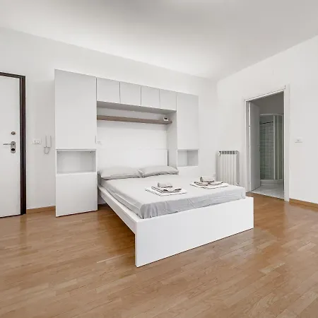 Realkasa Amendola 6 Appartement Bologna Buitenkant foto